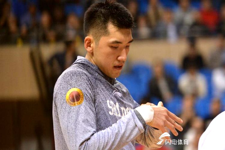 江苏男篮挽救赛点,连胜成功晋级 江苏男篮挽救赛点,连胜成功晋级
