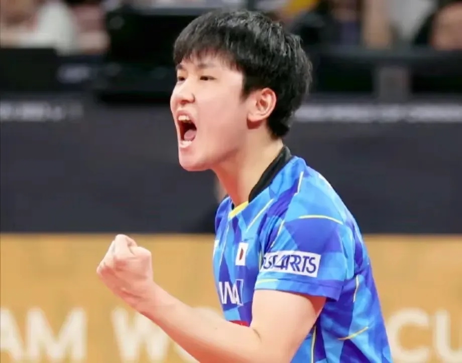 韩国队逆转泰国队，郑思维关键制胜的简单介绍