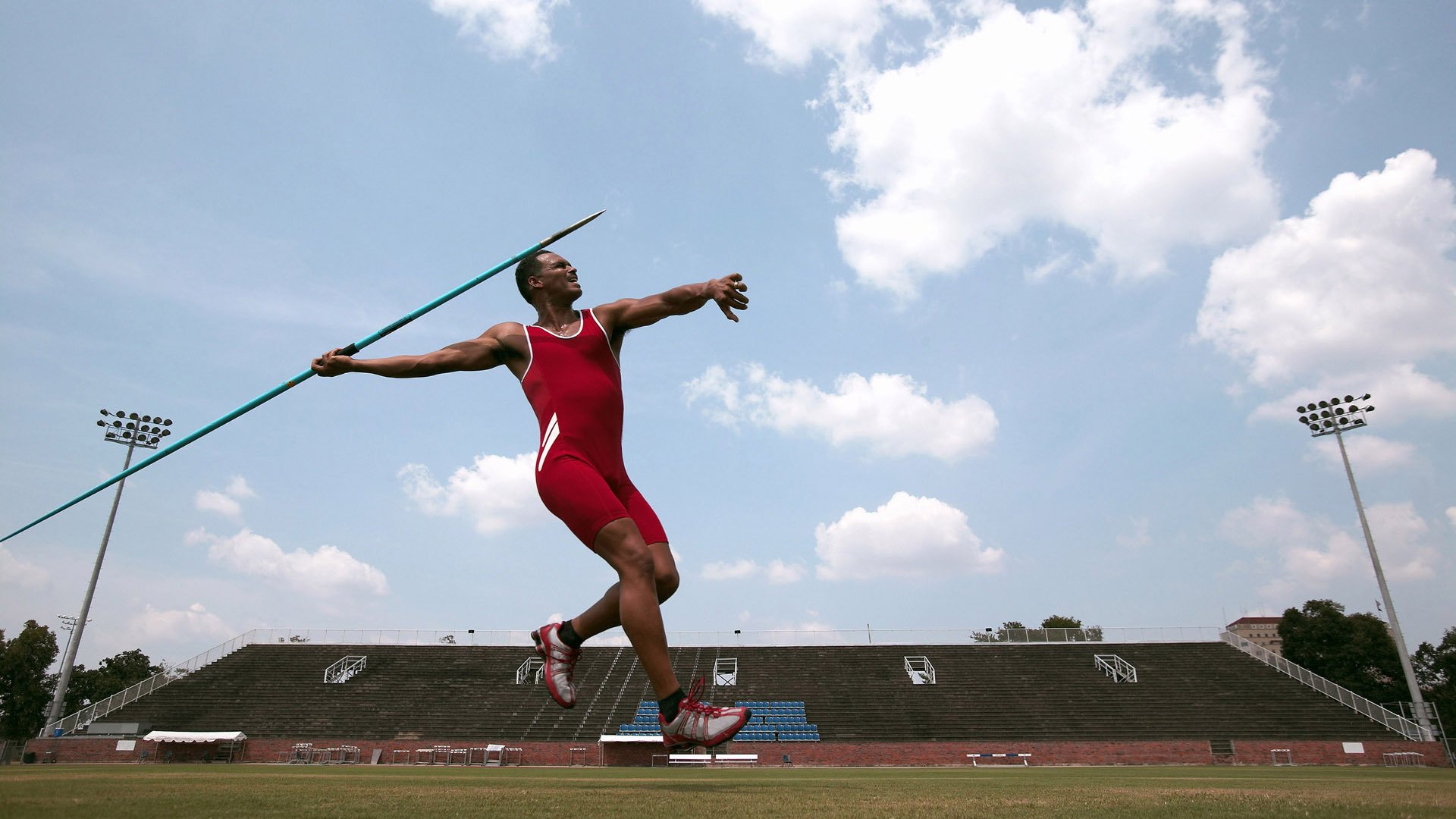 意甲焦点战之夜，锡安在聚光灯下证明自己